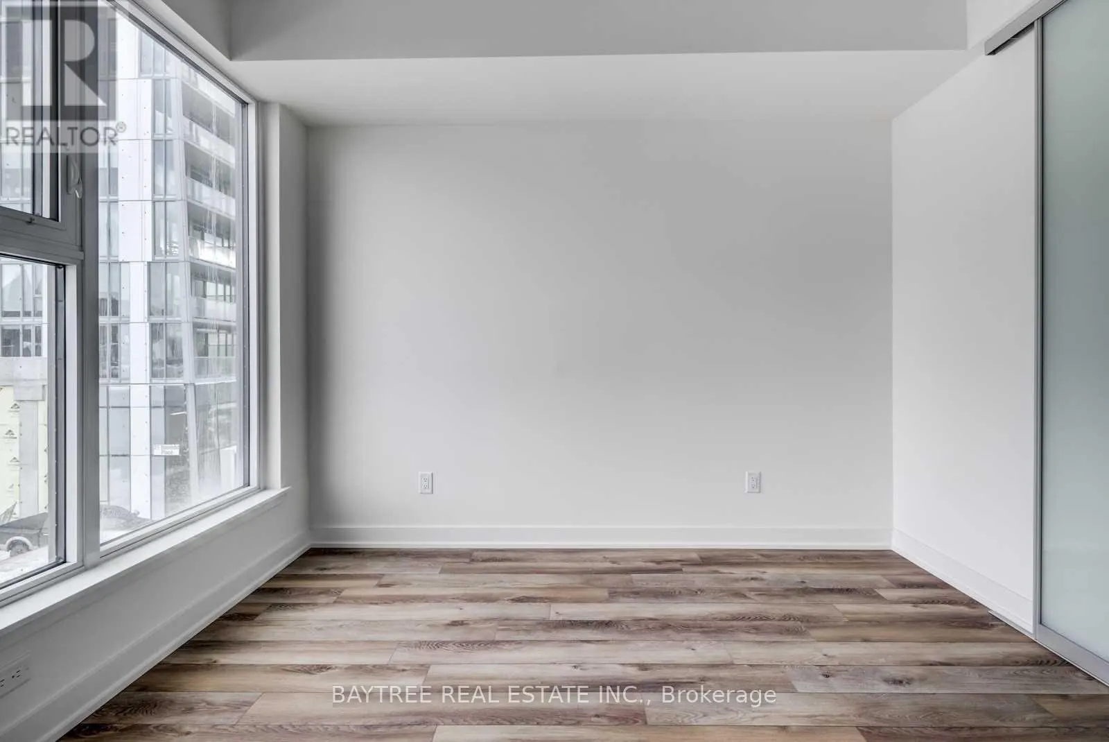 404 - 30 BASEBALL PLACE
