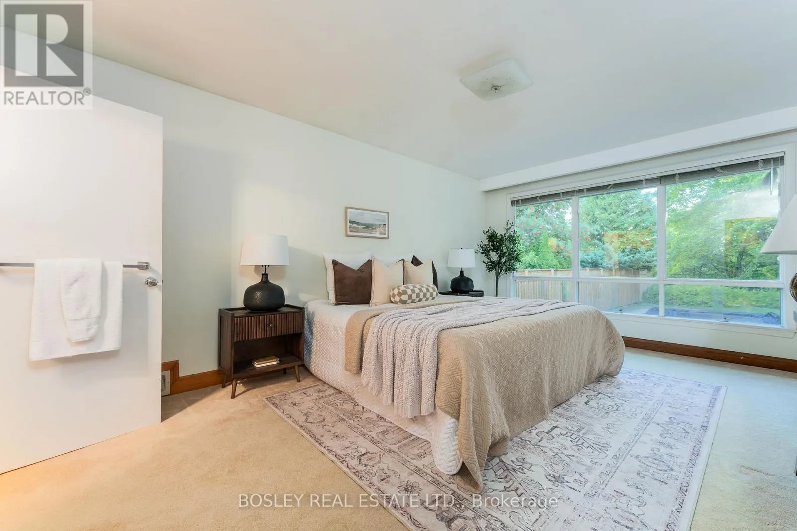 25 AYRE POINT ROAD
