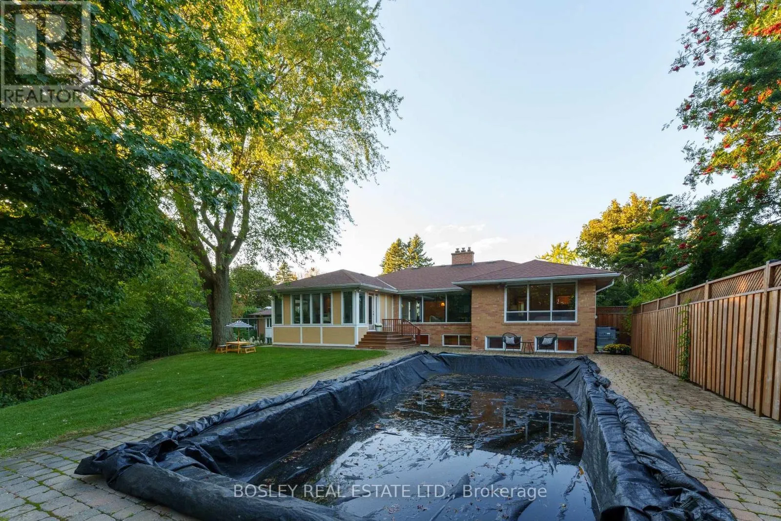 25 AYRE POINT ROAD