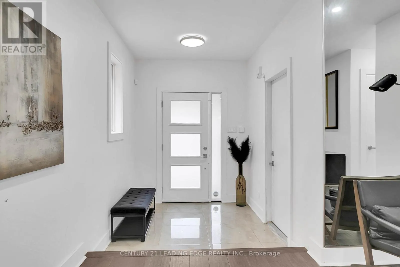 3 HEMANS COURT