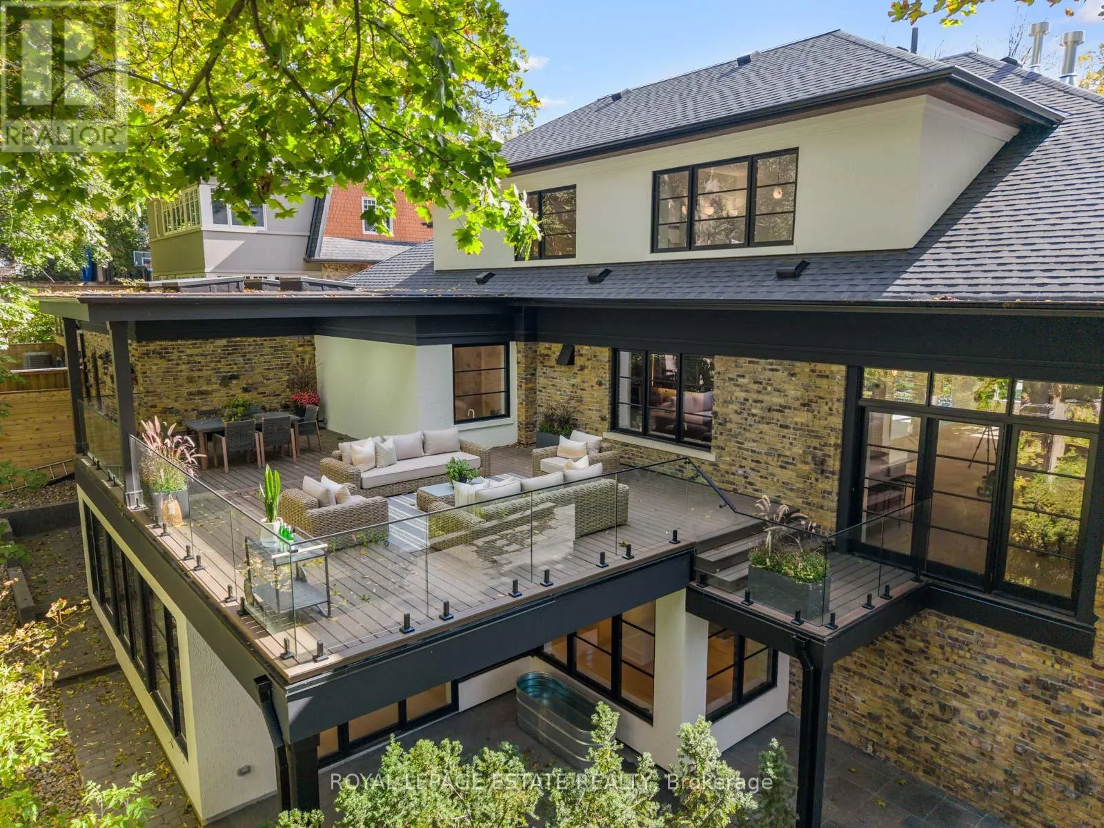 8 CROWN PARK ROAD