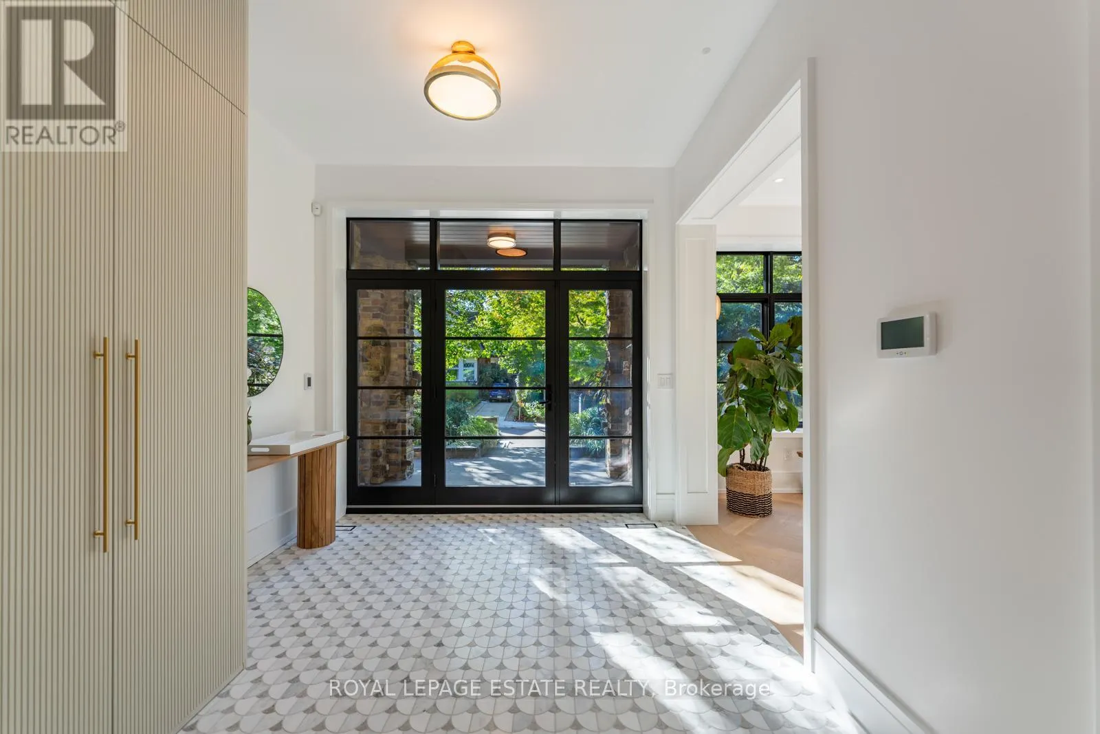 8 CROWN PARK ROAD