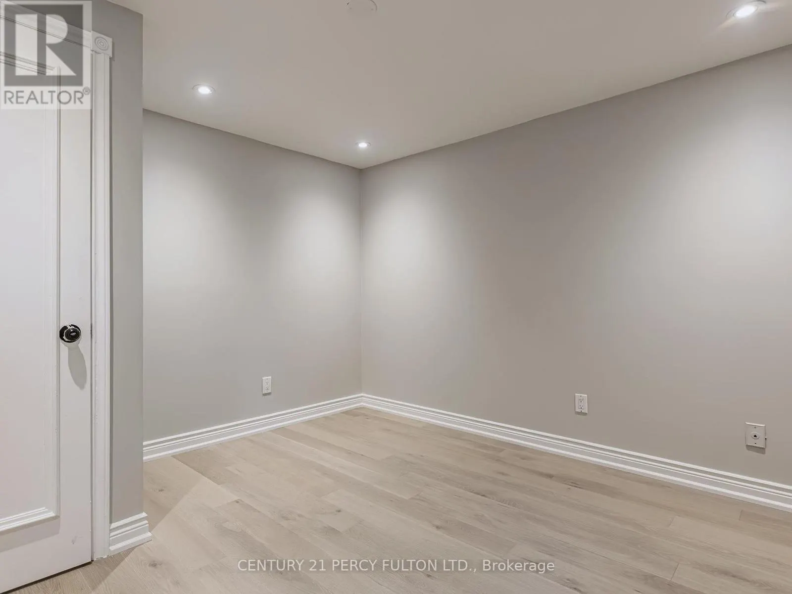 1671 PORTLAND COURT