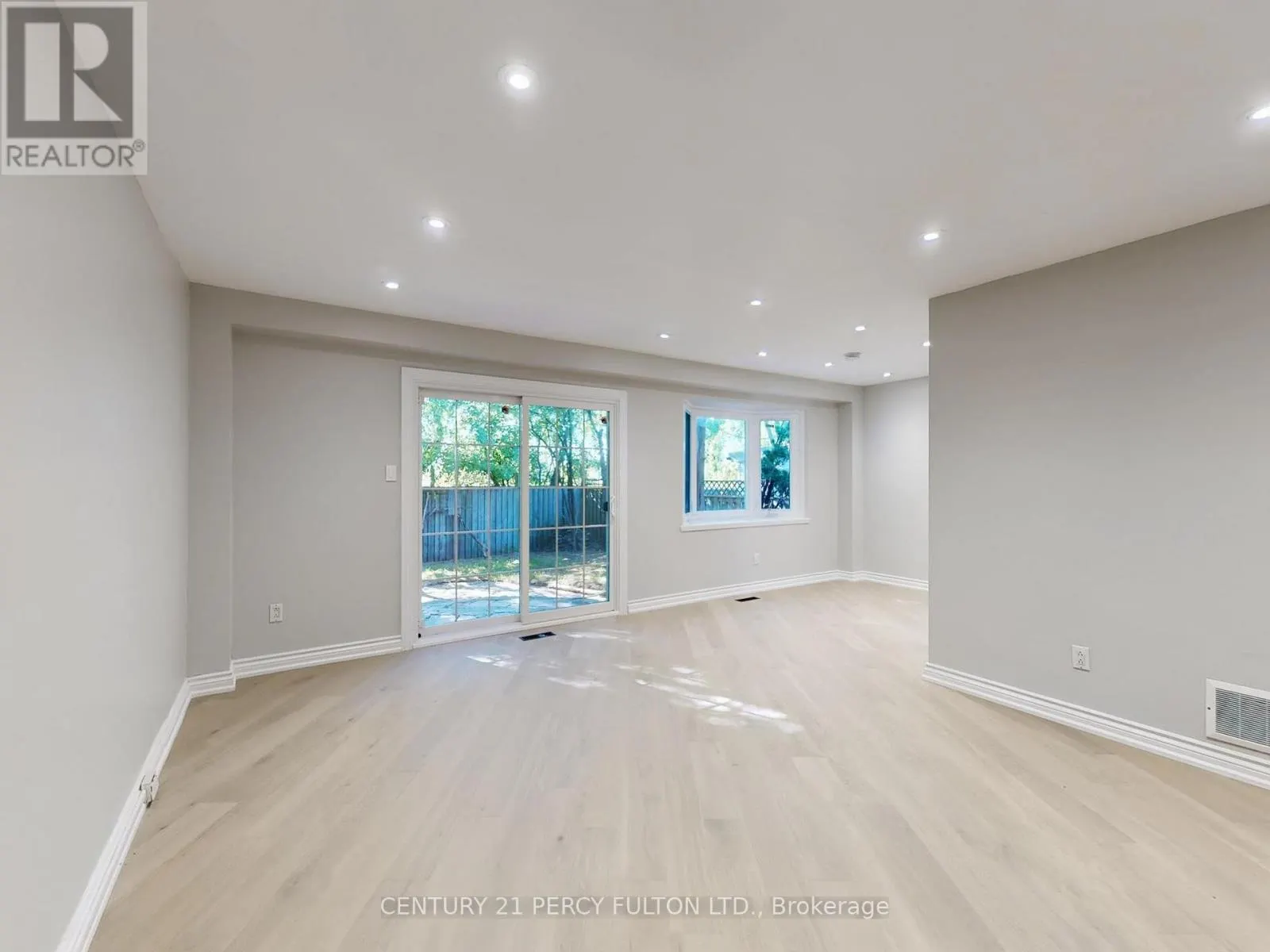 1671 PORTLAND COURT