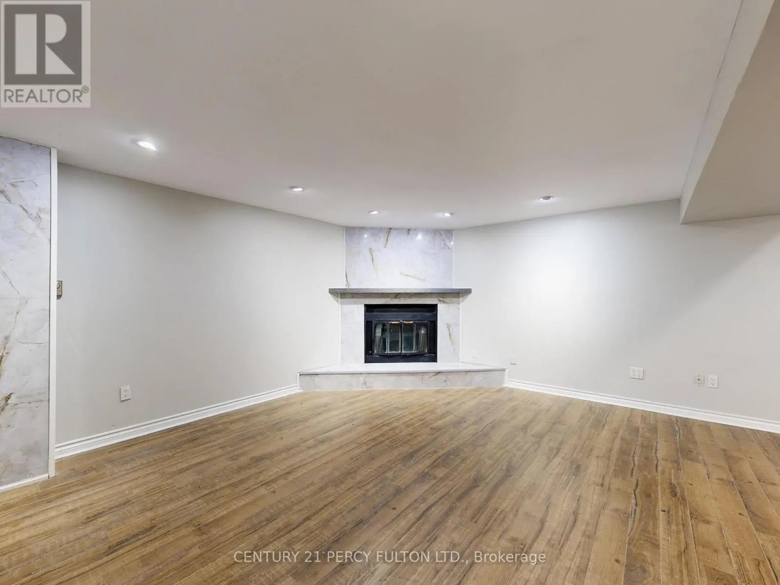 1671 PORTLAND COURT