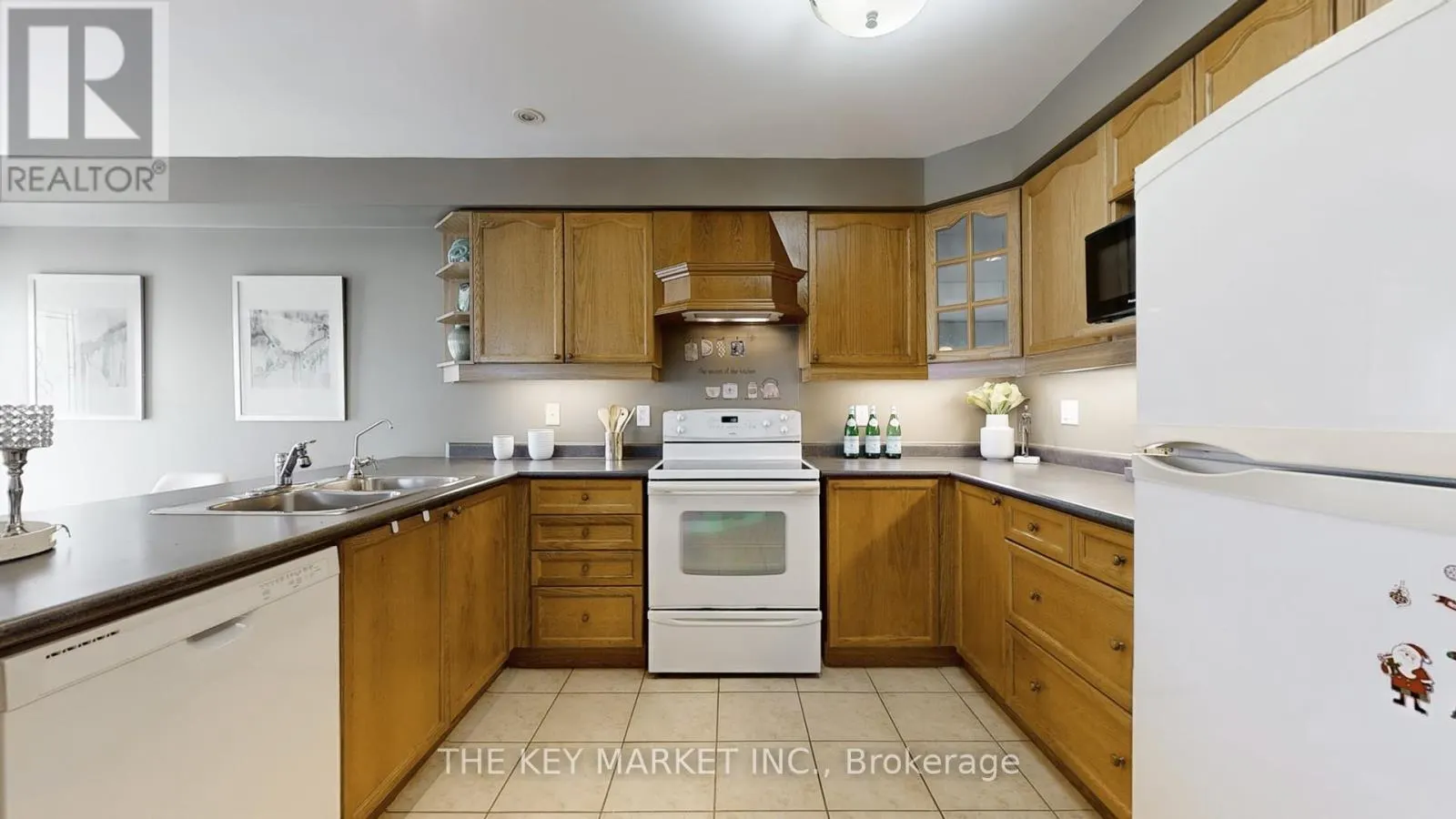 3 CRANBORNE CRESCENT
