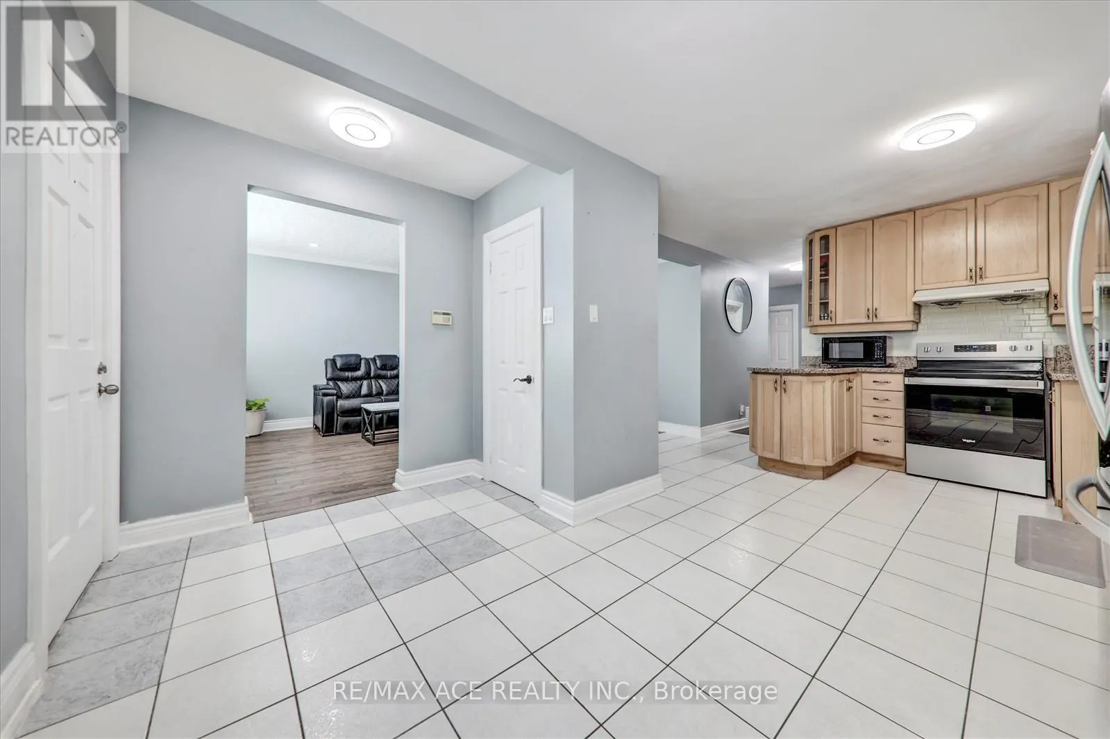 53 FALAISE ROAD