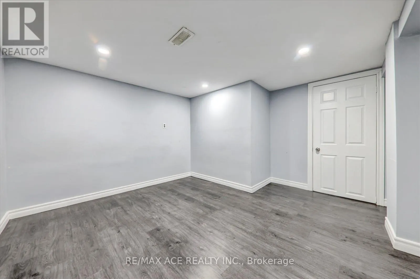 53 FALAISE ROAD
