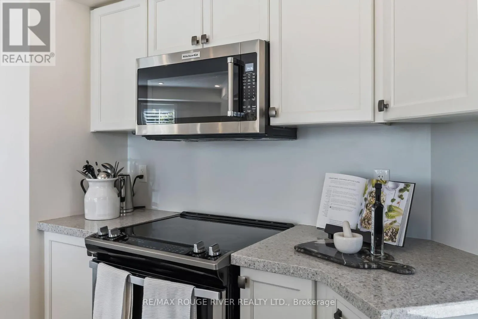 48 - 1430 GORD VINSON AVENUE, #48