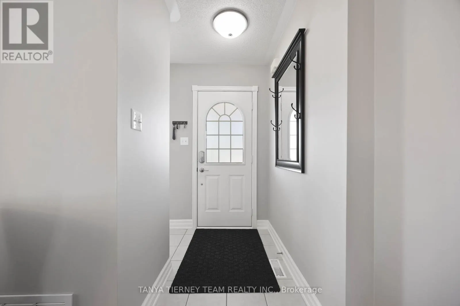 30 CLARIDGE CRESCENT