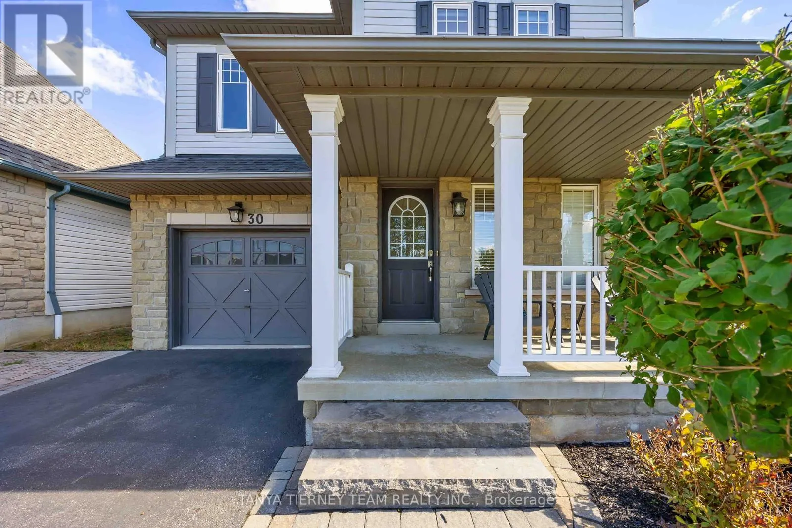 30 CLARIDGE CRESCENT
