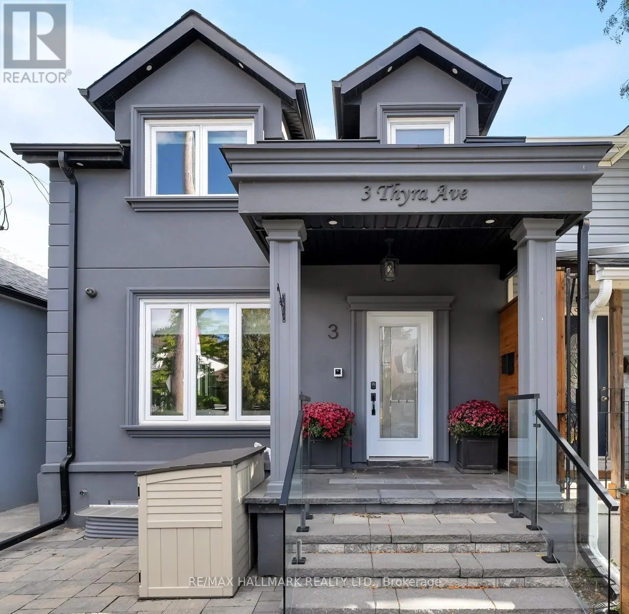 3 THYRA AVENUE