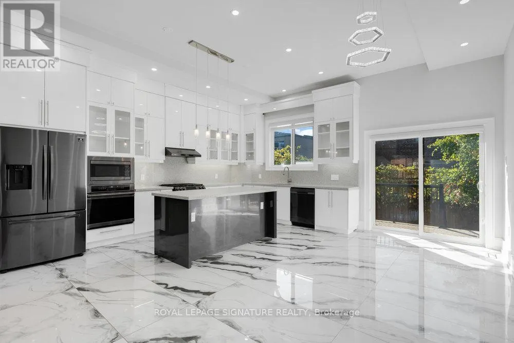 444 PHARMACY AVENUE