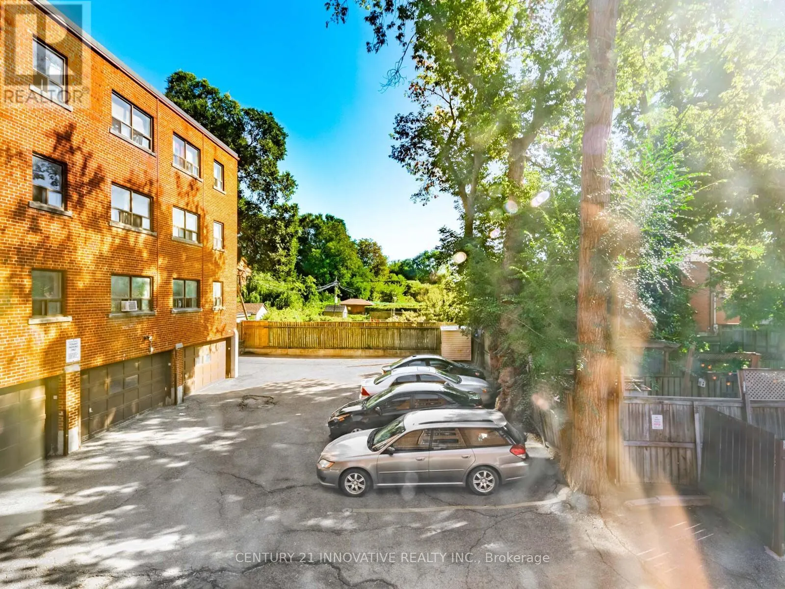 306 - 1243 BROADVIEW AVENUE