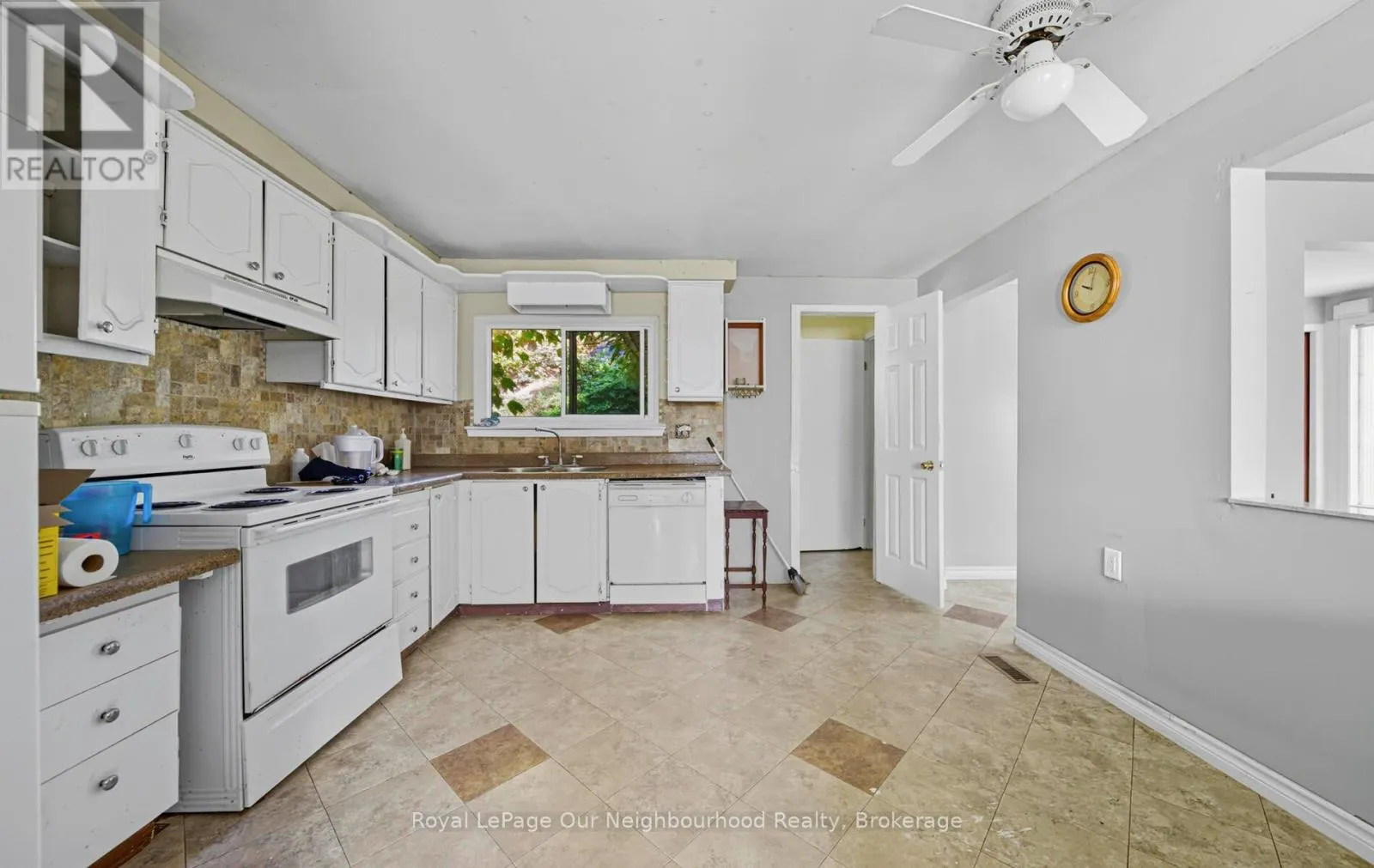 26 SLATER CRESCENT