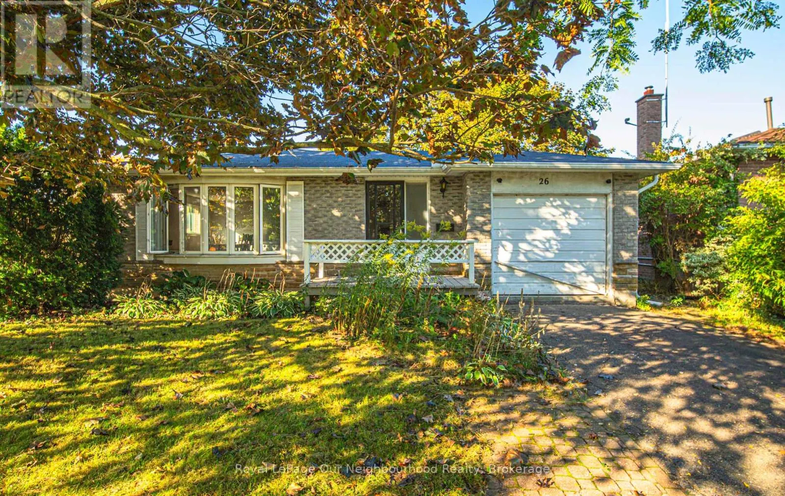 26 SLATER CRESCENT