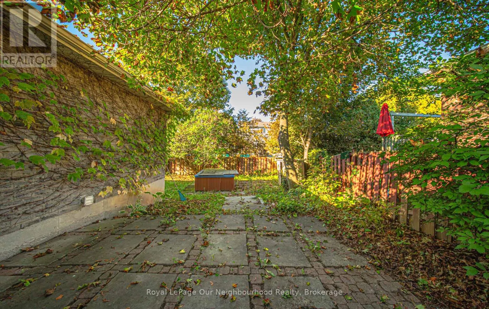 26 SLATER CRESCENT
