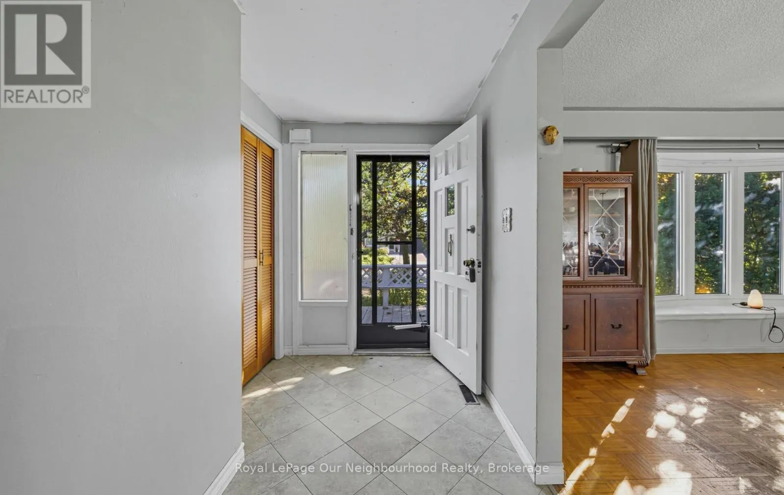 26 SLATER CRESCENT