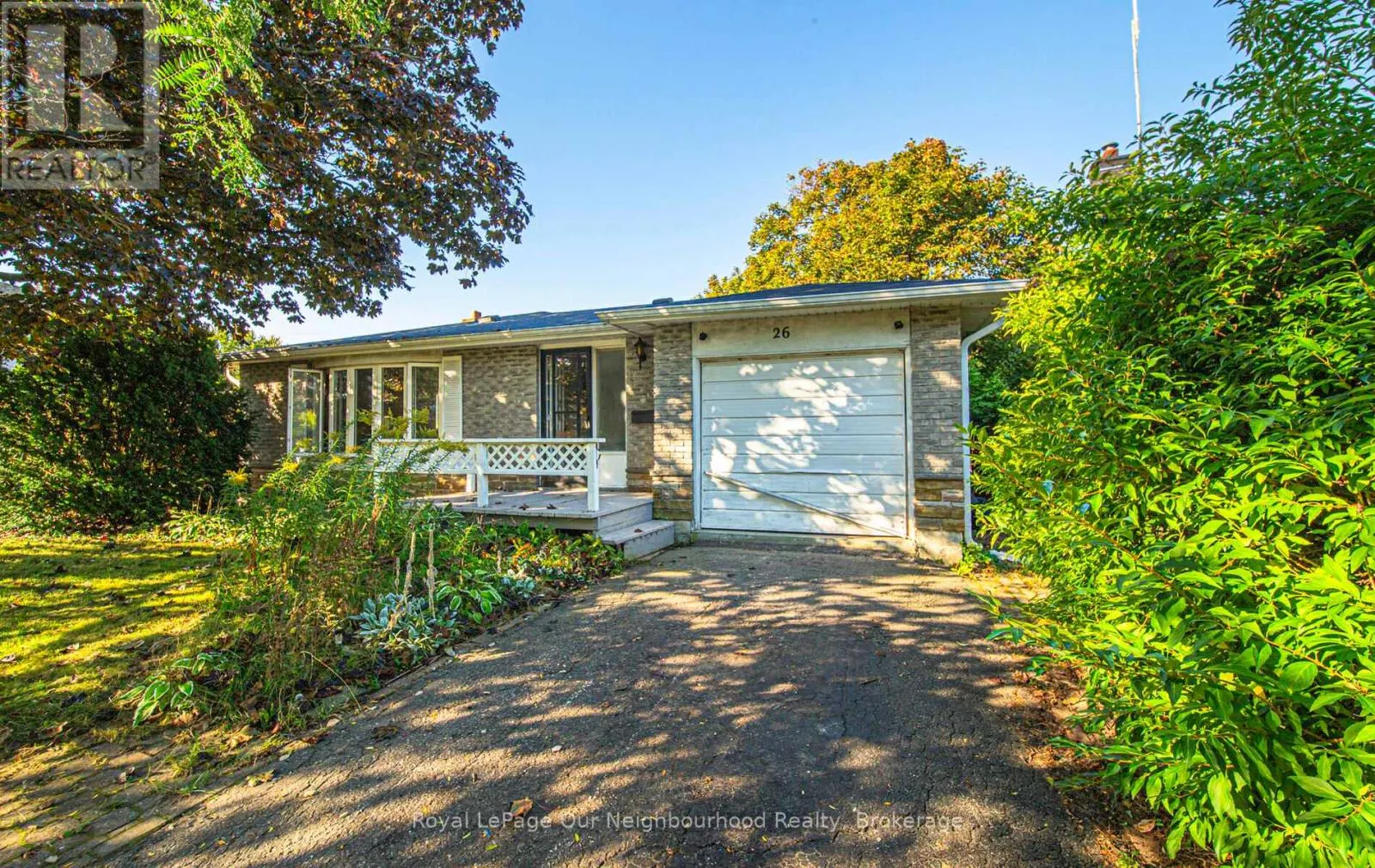 26 SLATER CRESCENT
