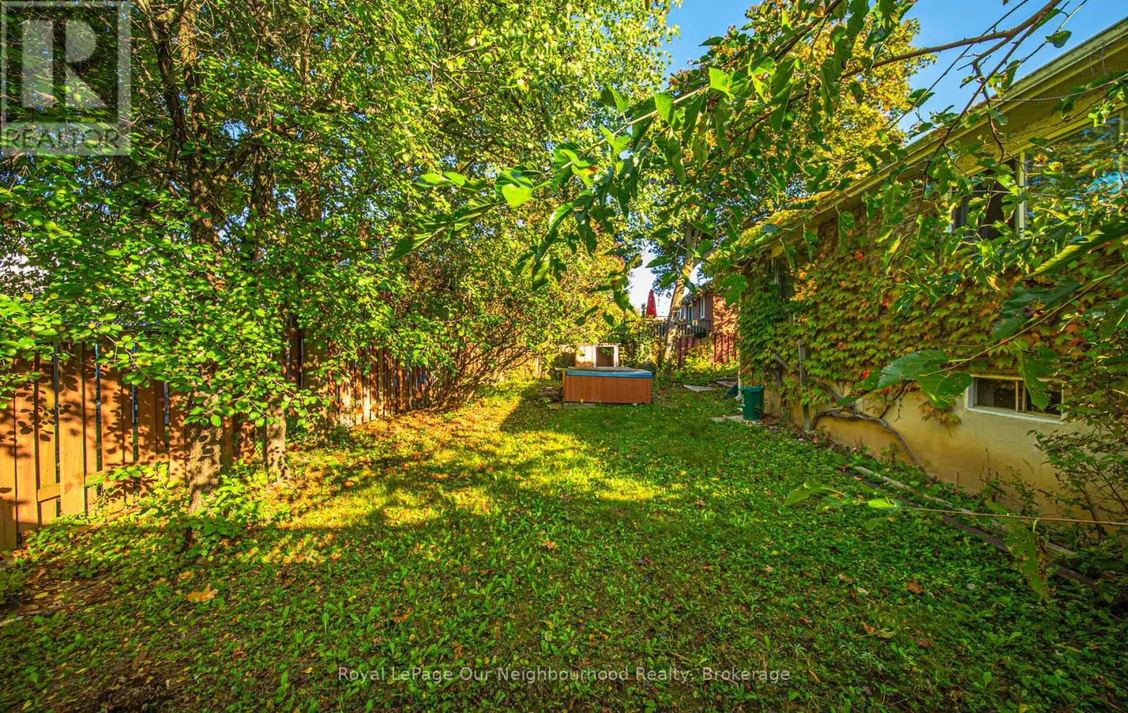 26 SLATER CRESCENT