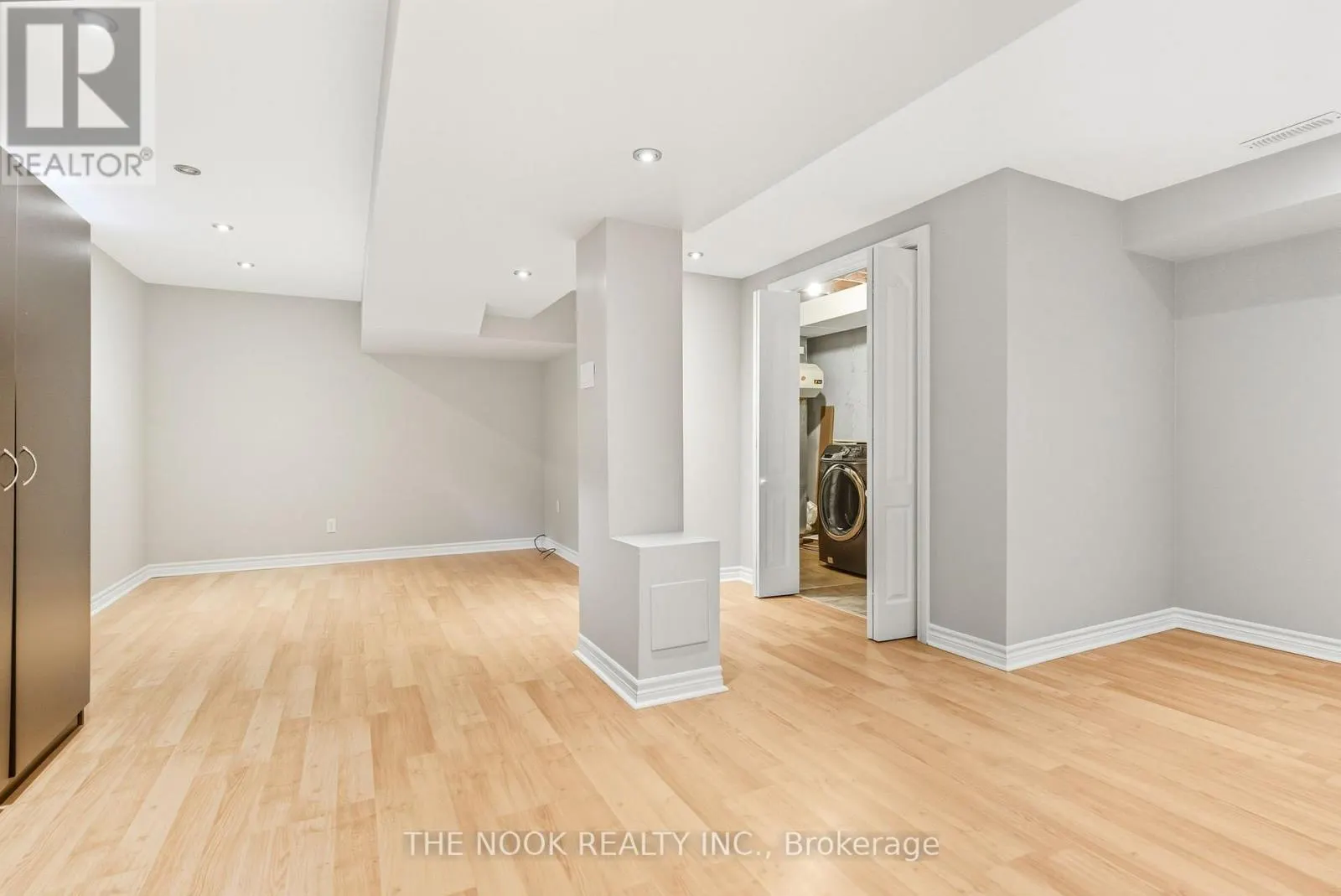 60 LANDERVILLE LANE
