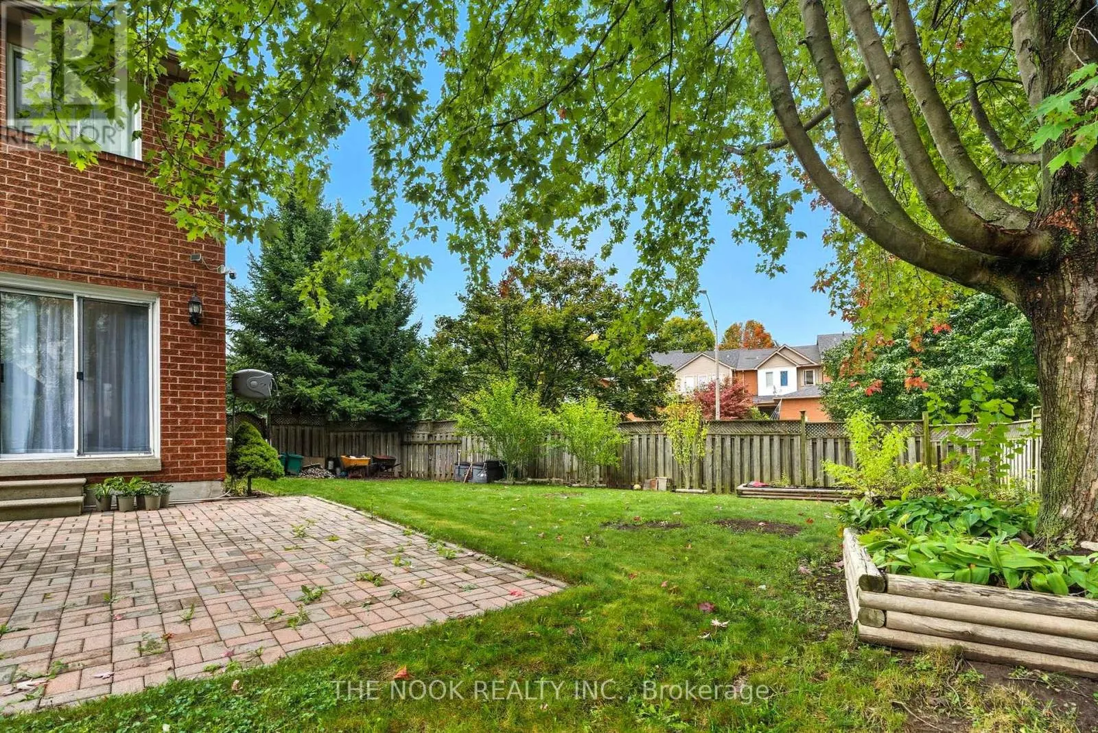 60 LANDERVILLE LANE