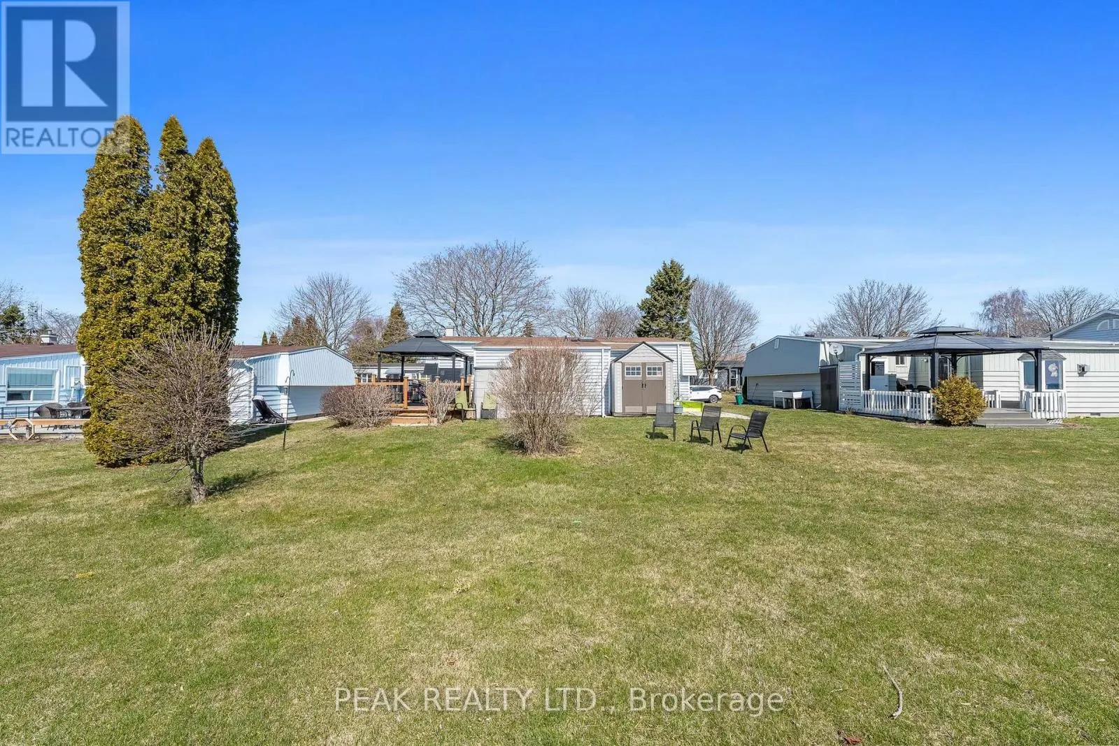 71 BLUFFS ROAD