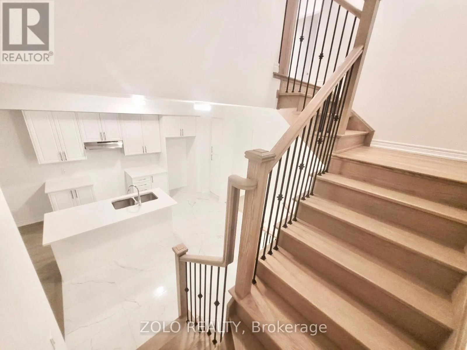 7 SORBARA WAY