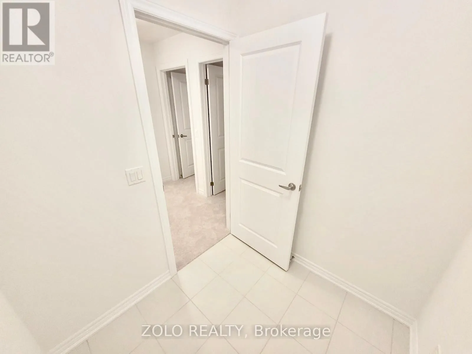 7 SORBARA WAY