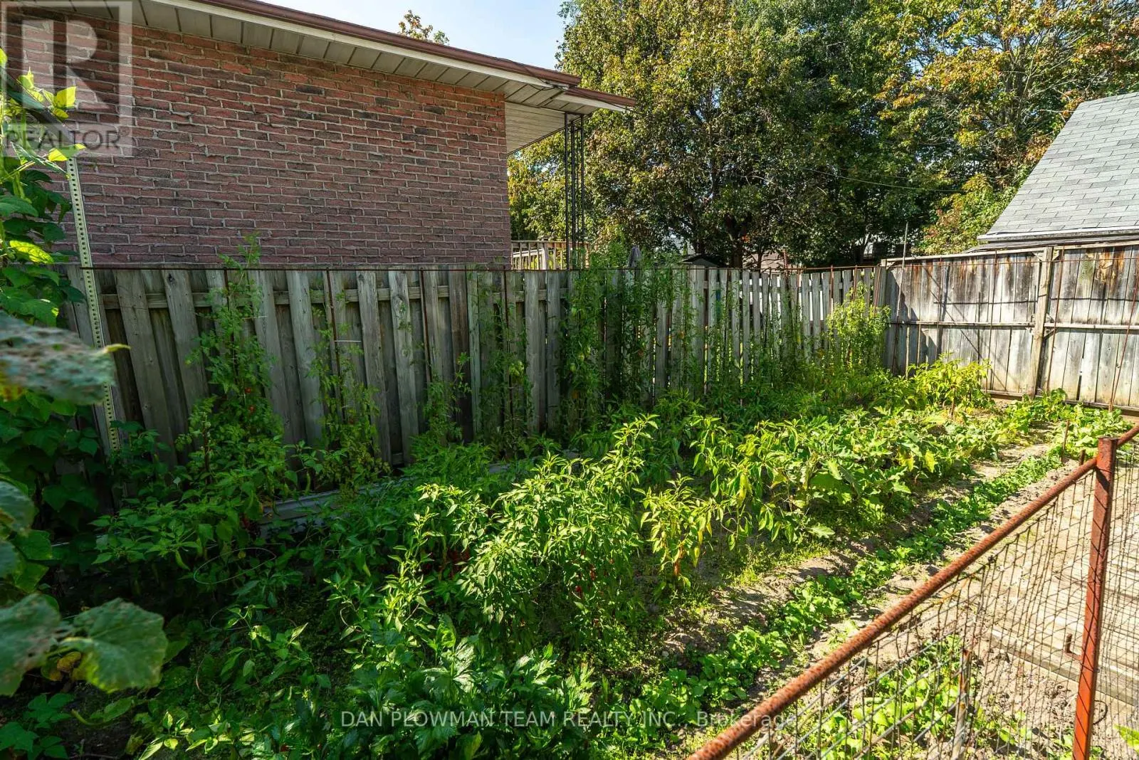 292 GIBBONS STREET