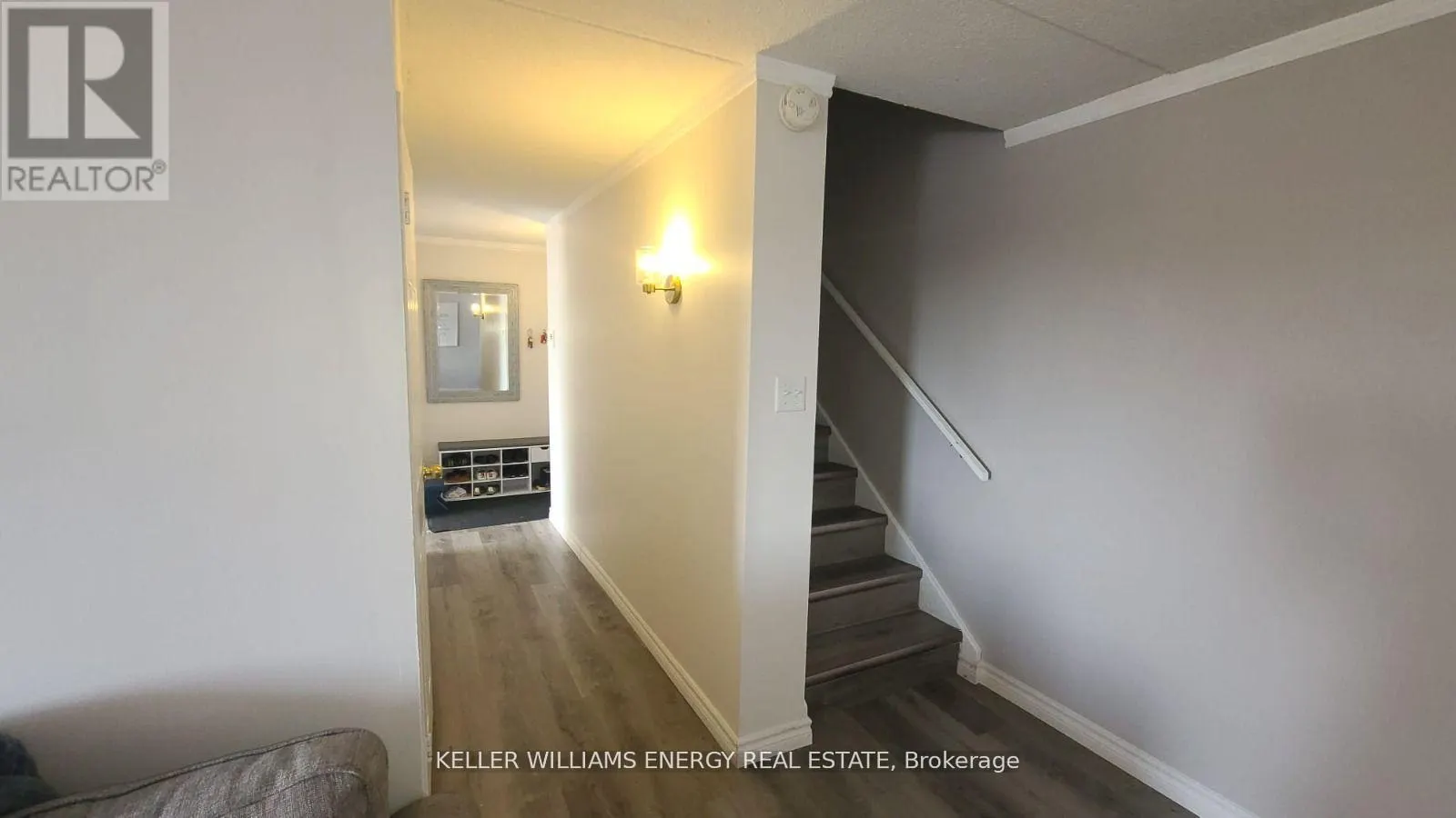48 - 43 TAUNTON ROAD E, #48