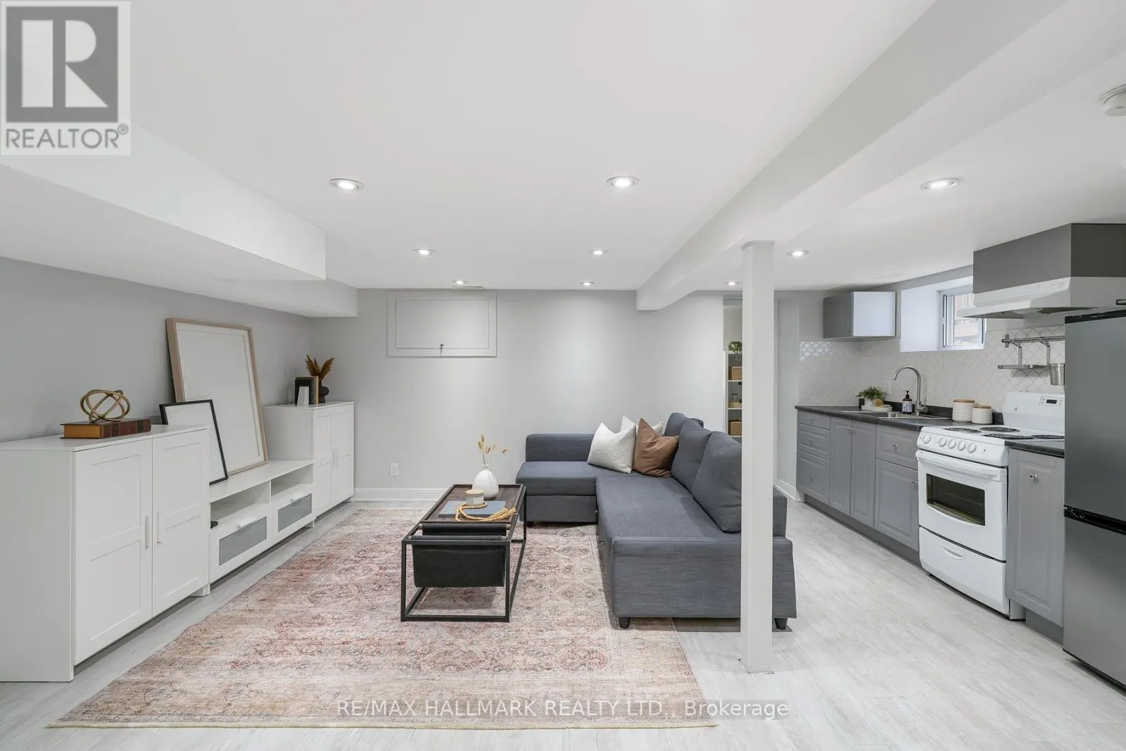 29 LESMOUNT AVENUE