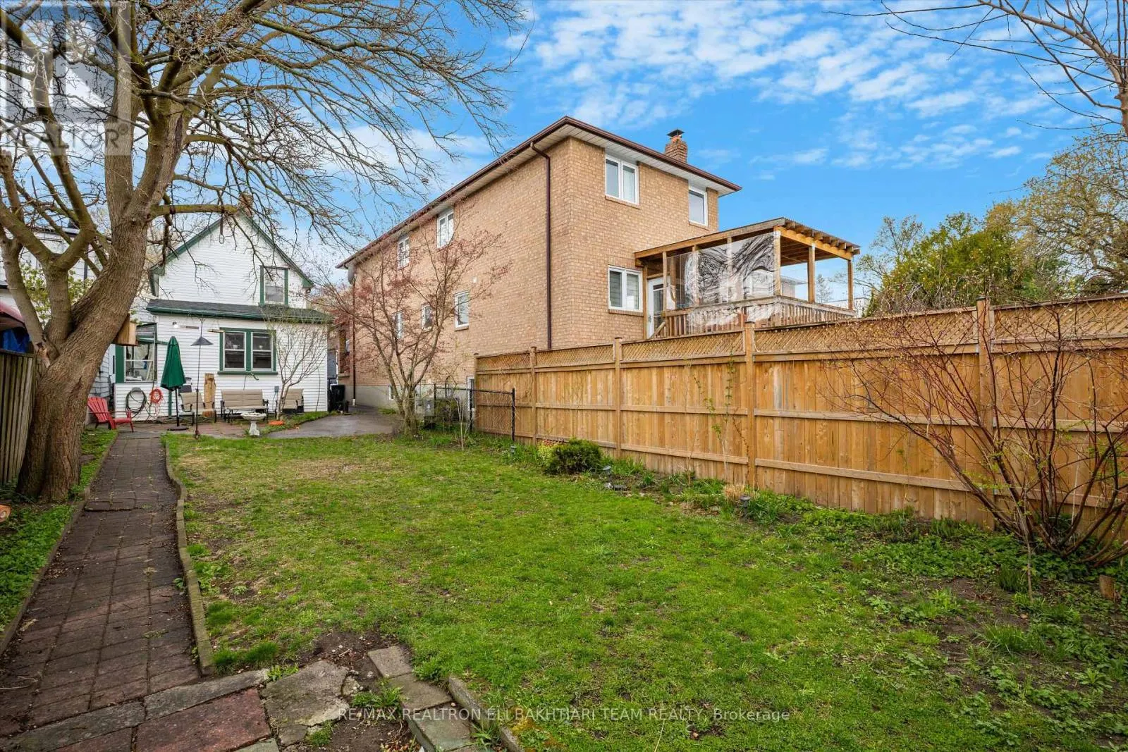 43 KING EDWARD AVENUE