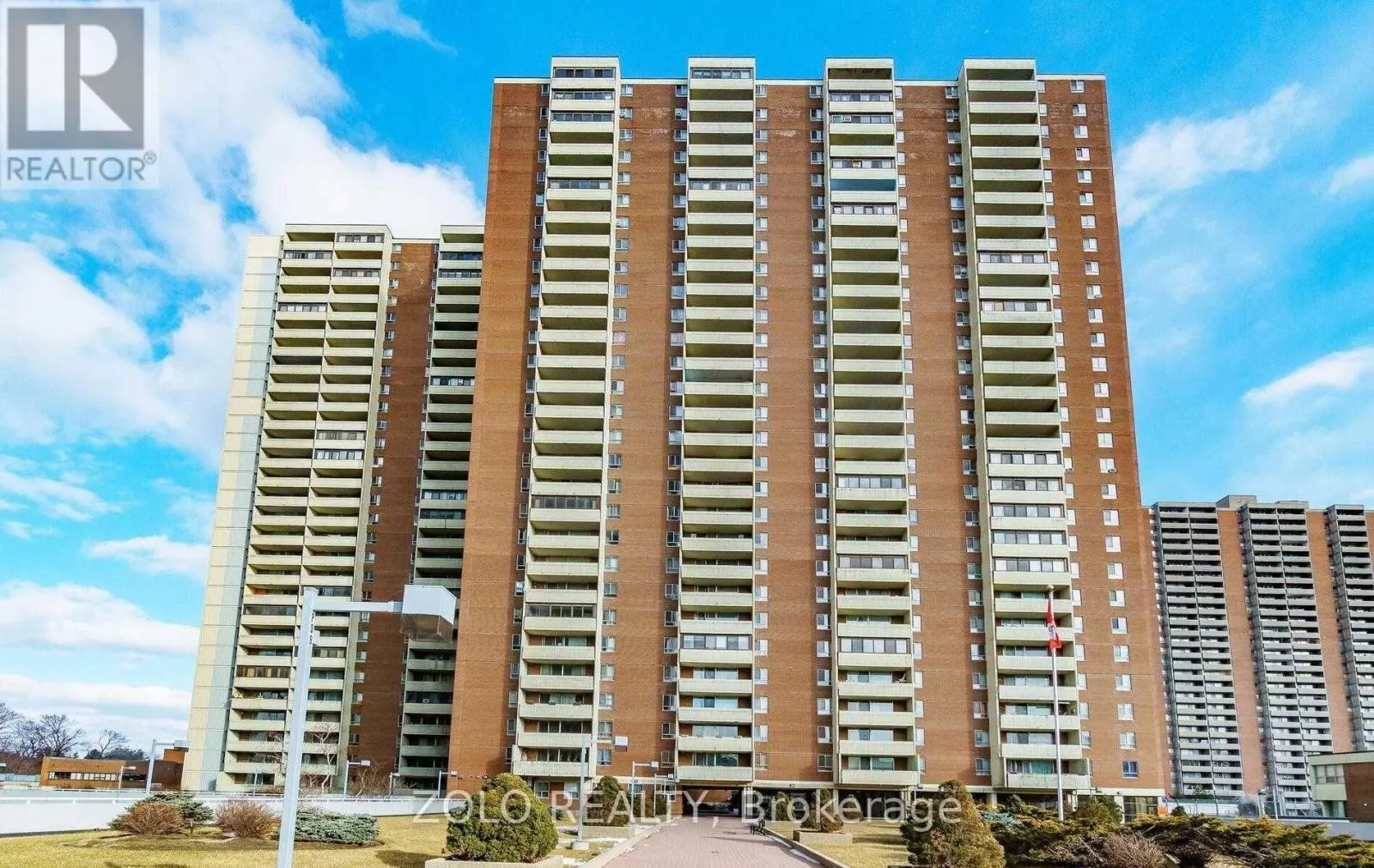 1801 - 5 MASSEY SQUARE