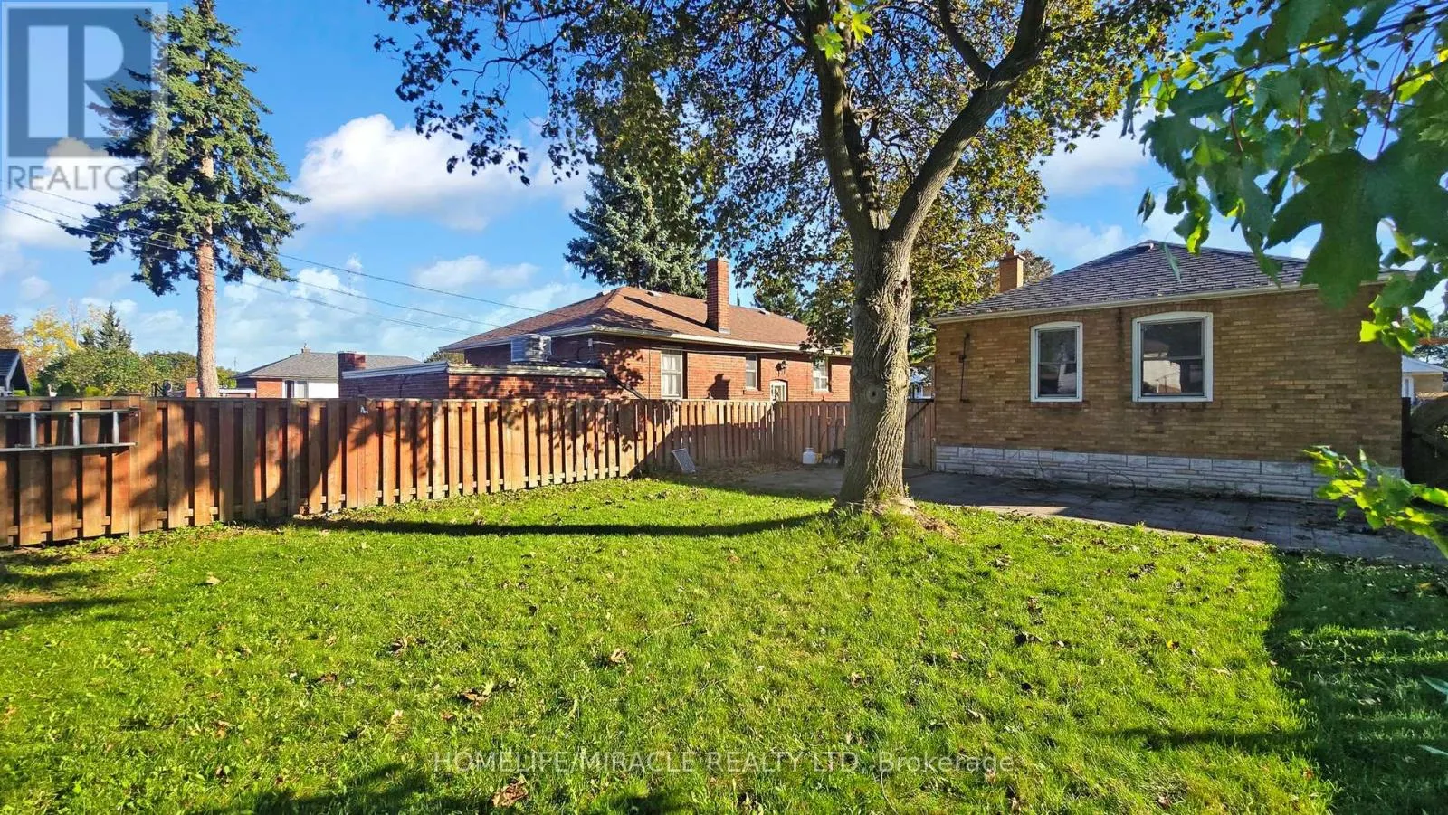 48 FREY CRESCENT