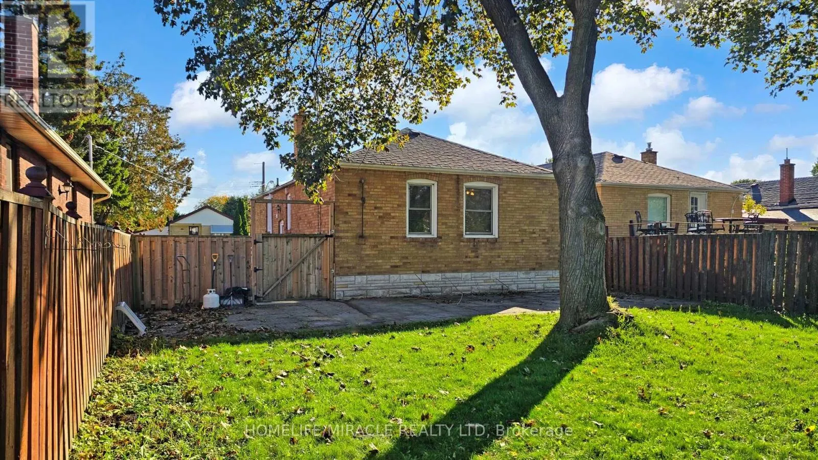 48 FREY CRESCENT