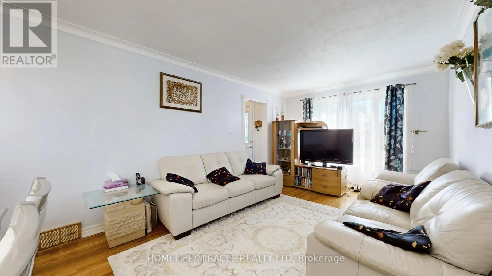 48 FREY CRESCENT