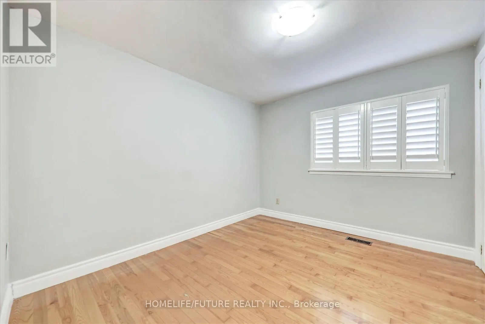 MAIN & 2ND FLR - 97 DUNSFOLD DRIVE