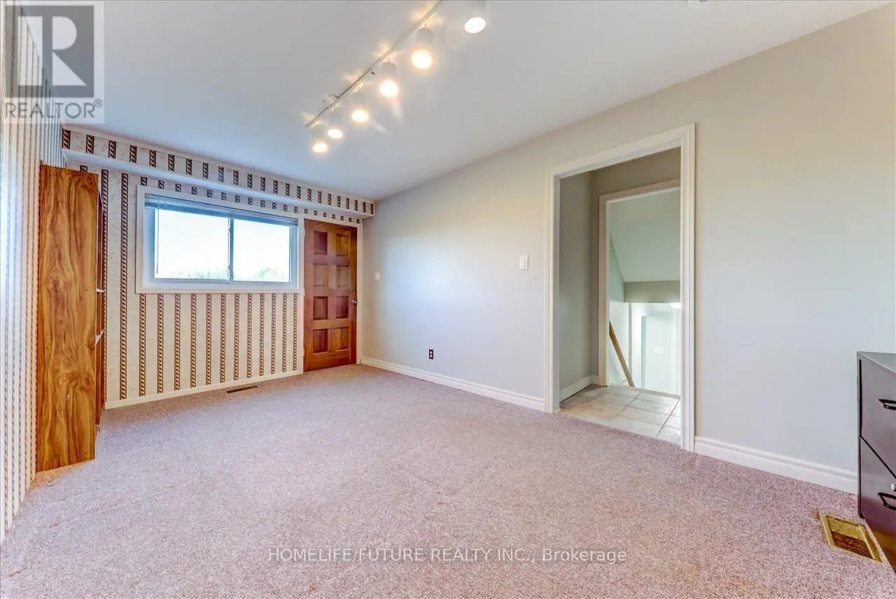 BSMT - 34 OAKMEADOW BOULEVARD