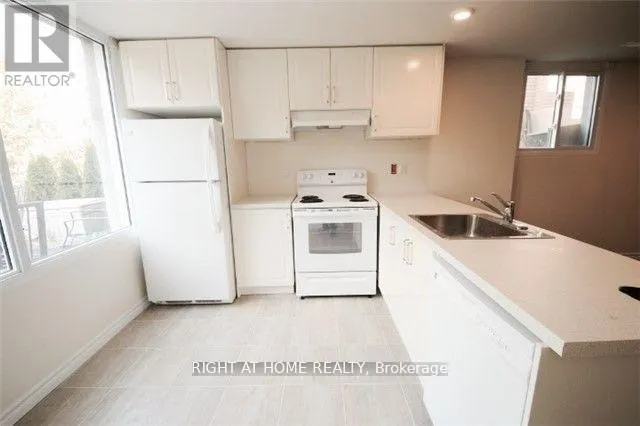 BSMT - 350 HILLCROFT STREET