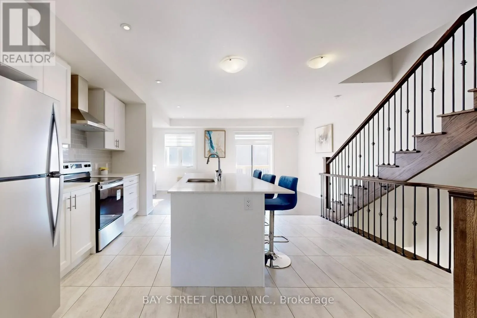 20 MORRISON CRESCENT
