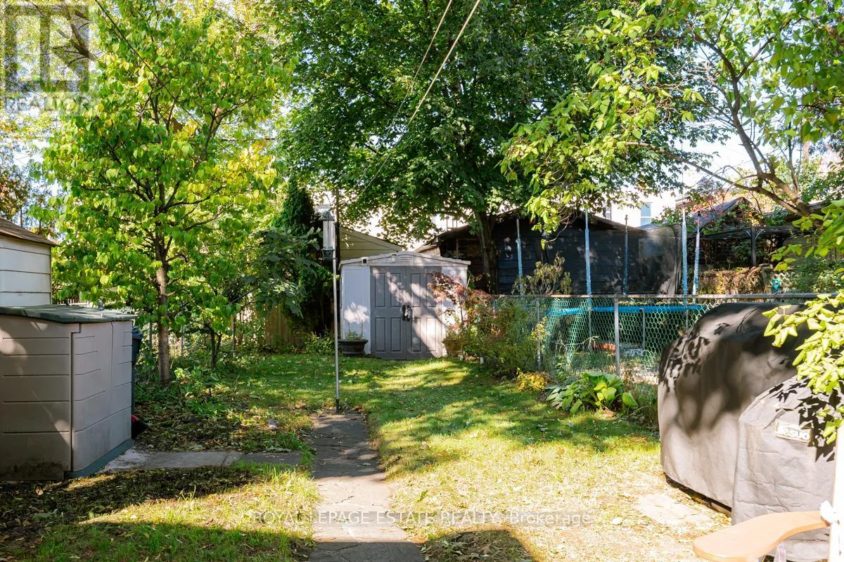 532 GLEBEHOLME BOULEVARD