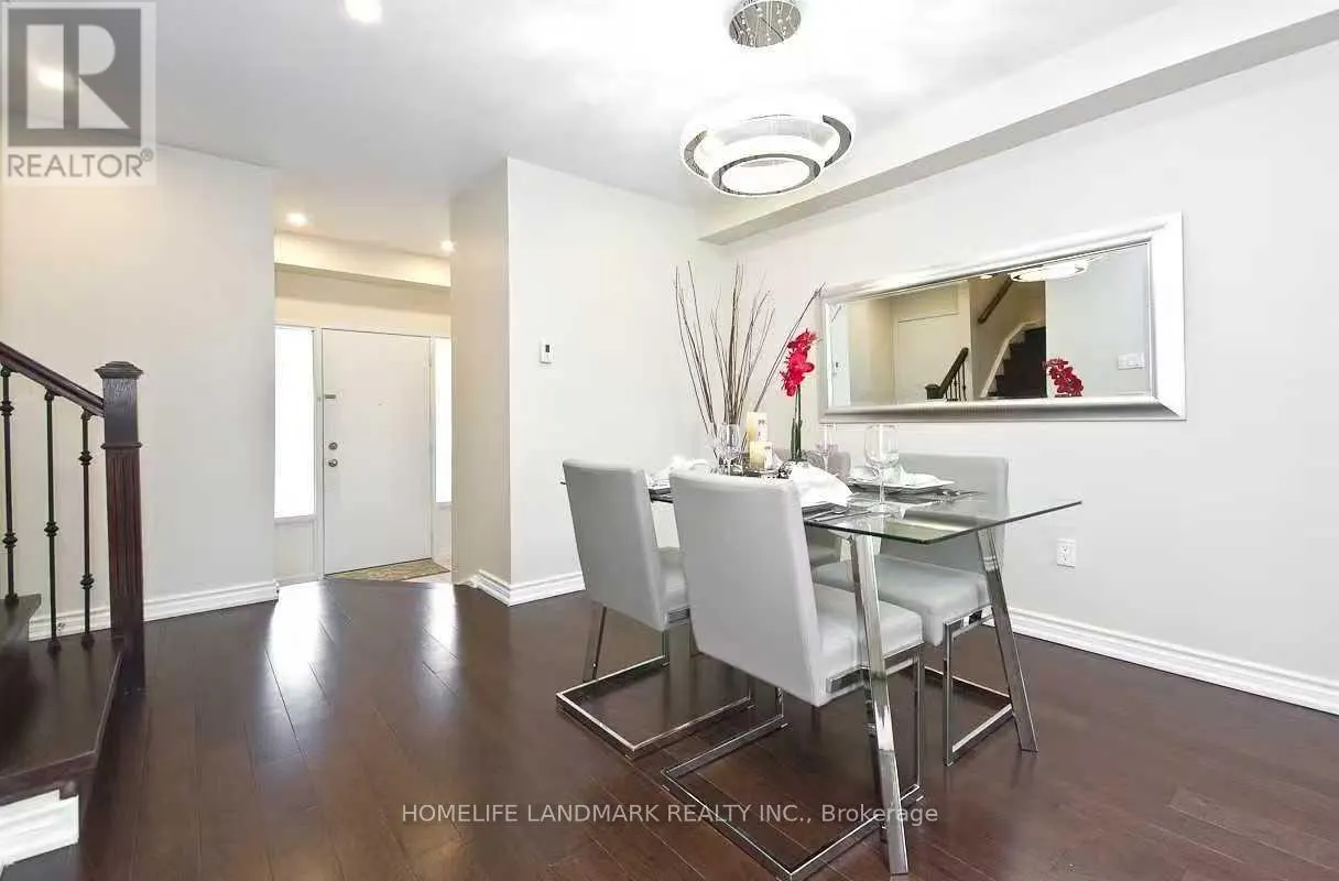 81 HAWKSHEAD CRESCENT