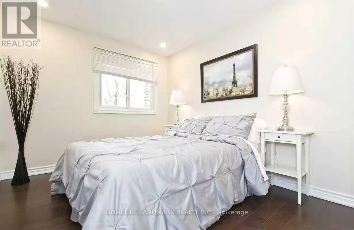 81 HAWKSHEAD CRESCENT