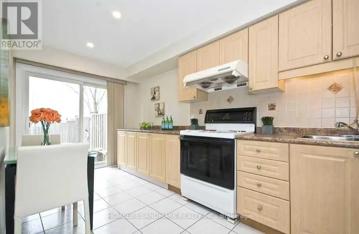 81 HAWKSHEAD CRESCENT