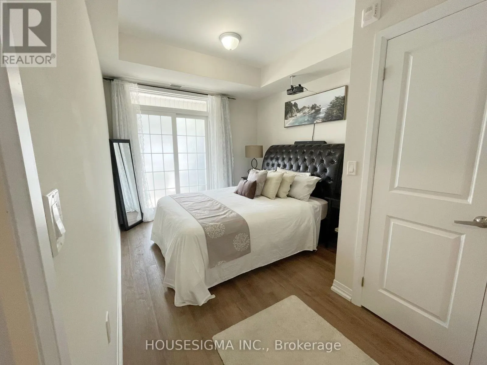 110 - 65 SHIPWAY AVENUE
