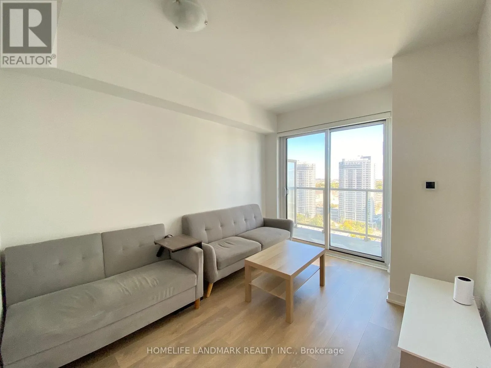 2323 - 2031 KENNEDY ROAD