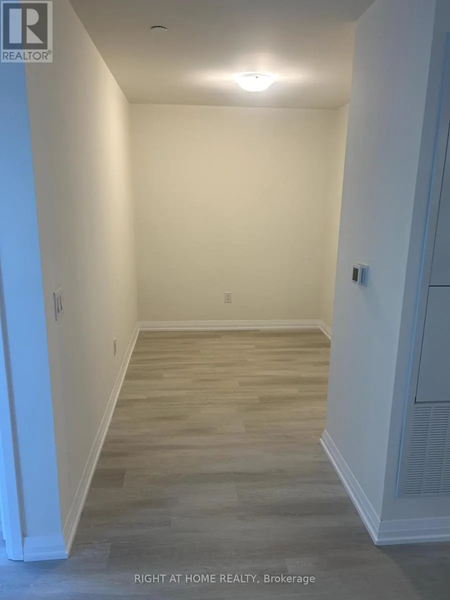410 - 3260 SHEPPARD AVENUE E