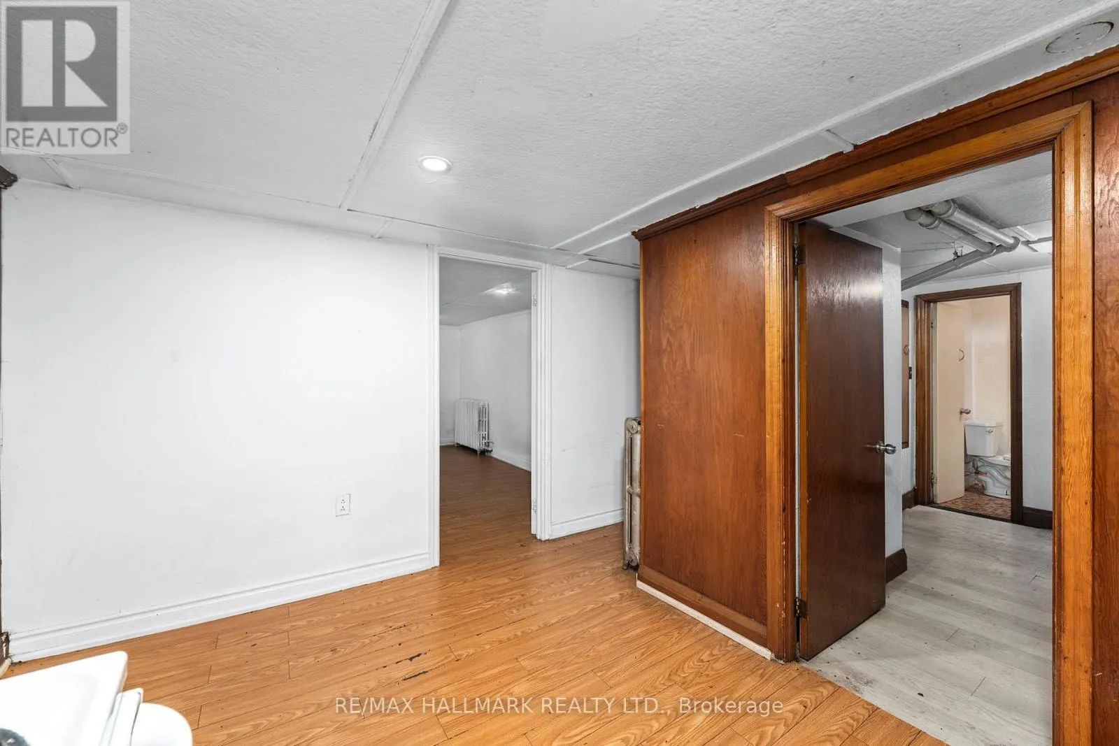 21 PLAXTON DRIVE