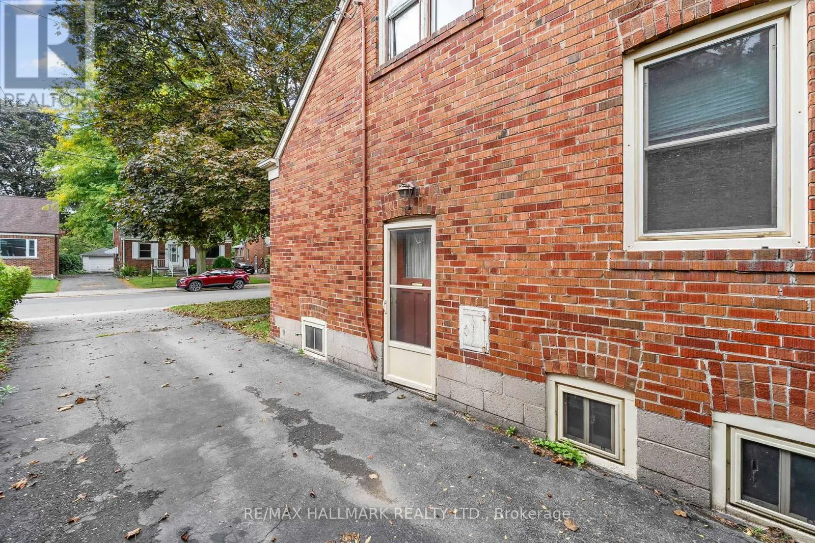 21 PLAXTON DRIVE